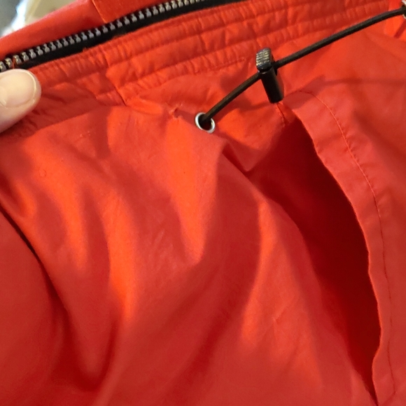 DKNY exceptional down vest, PS/M - Picture 9 of 16